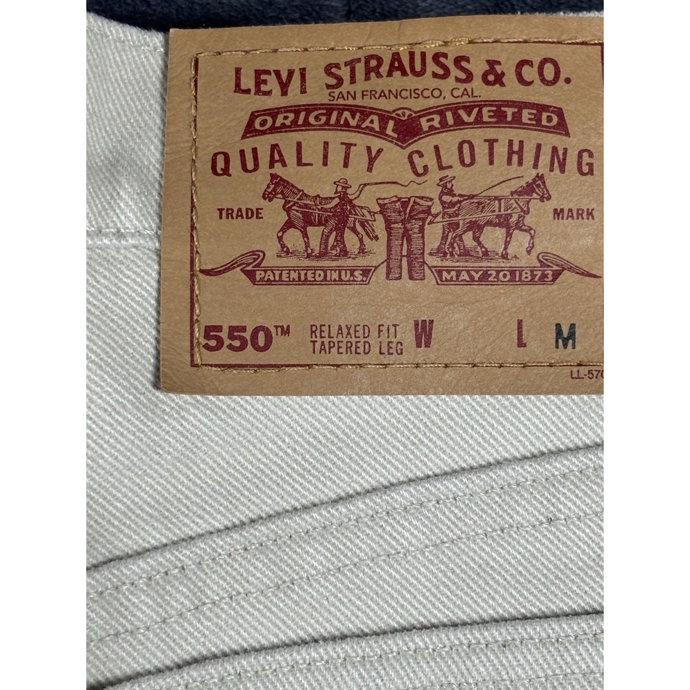 Vintage 2001 Levi's 550 Classic Relaxed Fit Tapered Leg Size 6‎ M Women's Jeans - Picture 8 of 9